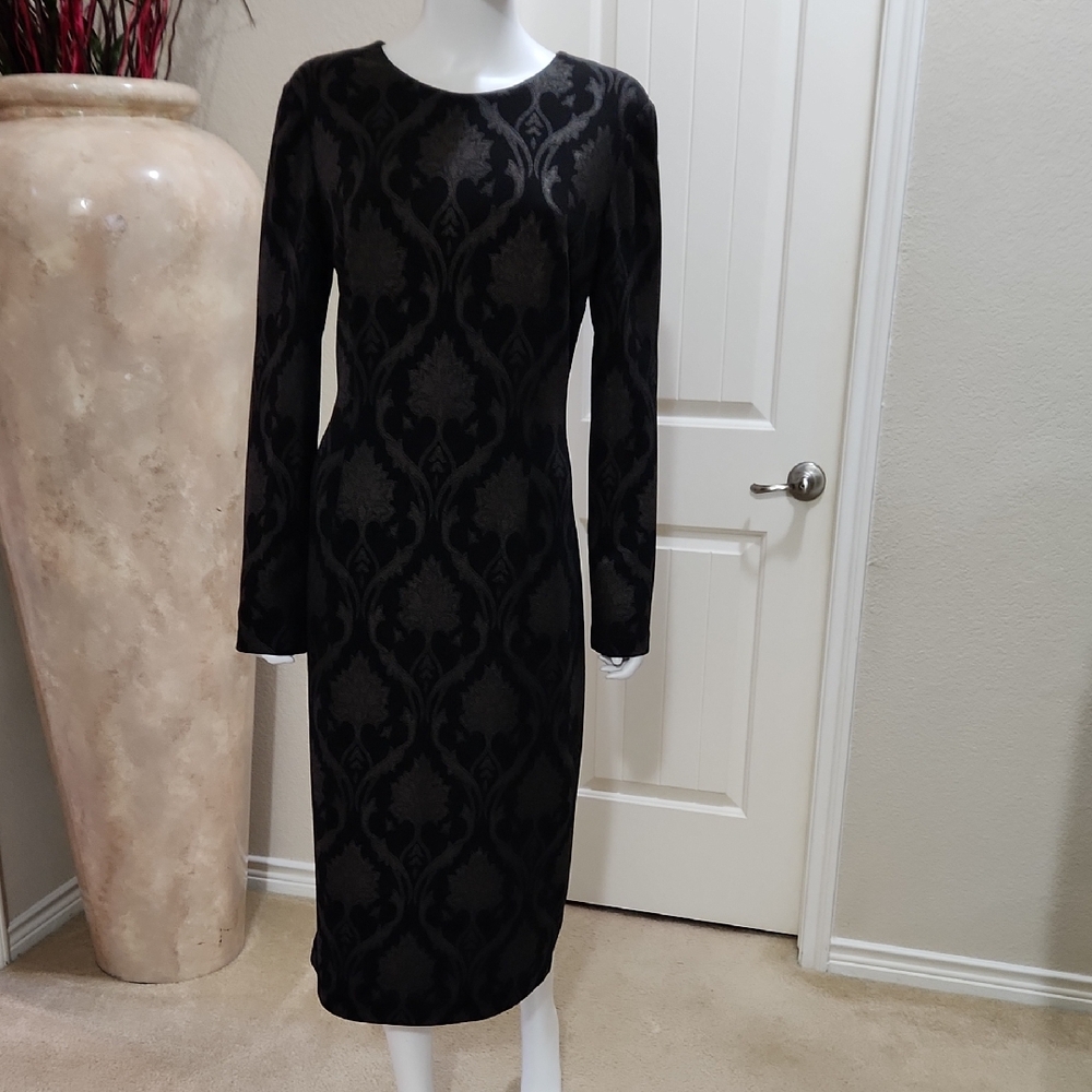 Maggy London Black abd Gold Long Sleeve Dress